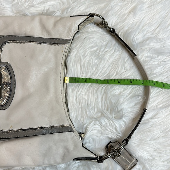 GUC Coach Kristin Python Croc Embossed Cream/Grey Leather Hand/Shoulder Bag - Picture 16 of 16